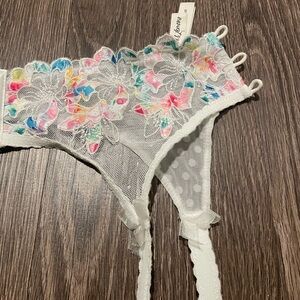For Love and Lemons Outline Floral Garter Belt in White